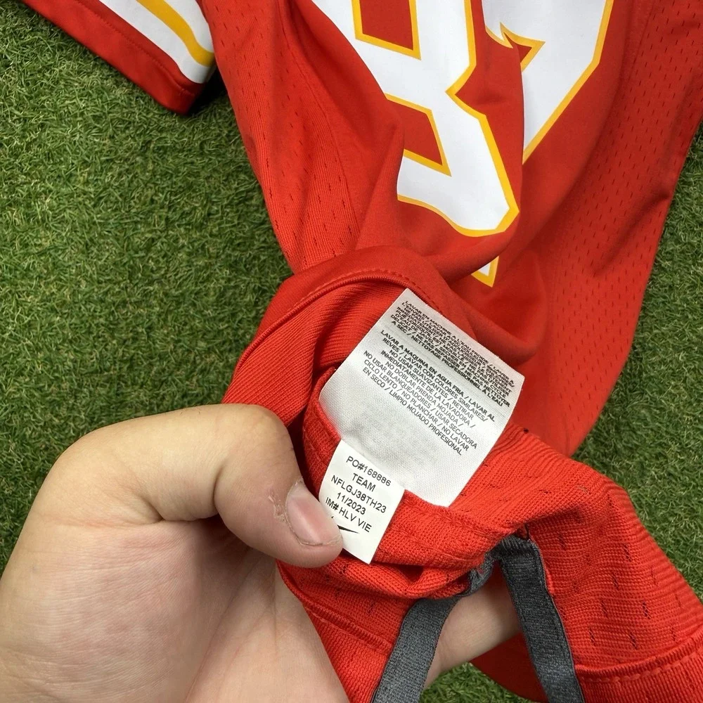 Nike Kansas City Chiefs Jersey Youth Boys Medium Travis Kelce NFL On Field #87
